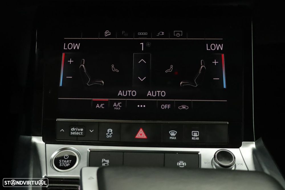 Audi Q8 e-Tron Sportback 55 quattro Advanced - 14