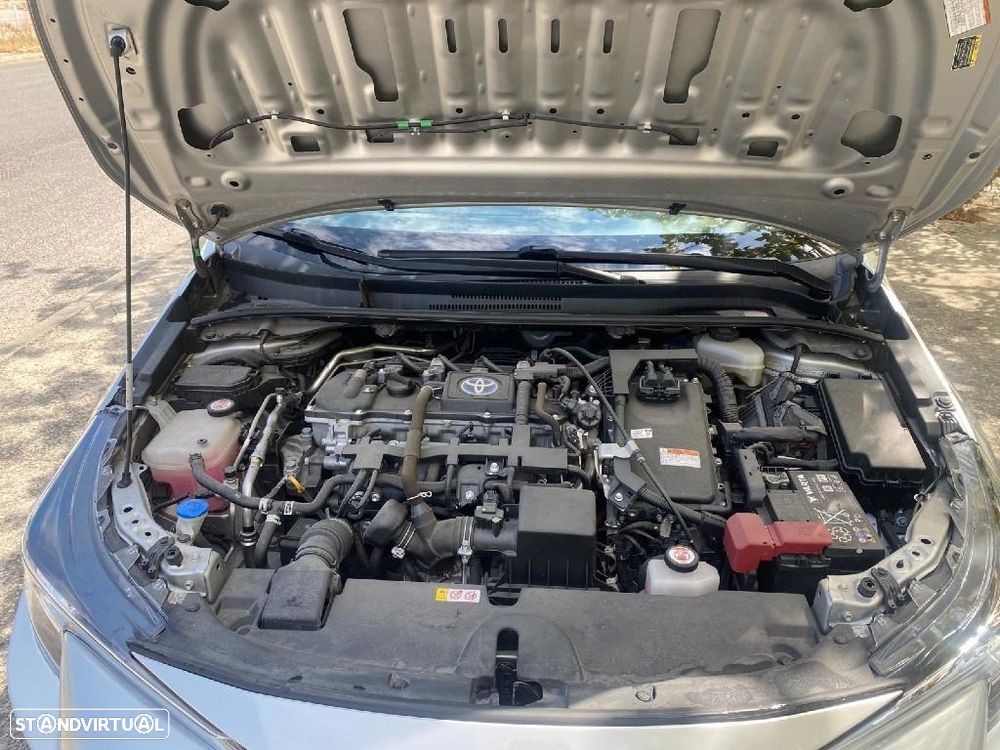 Toyota Corolla Touring Sports 1.8 Hybrid Comfort+P.Sport - 19