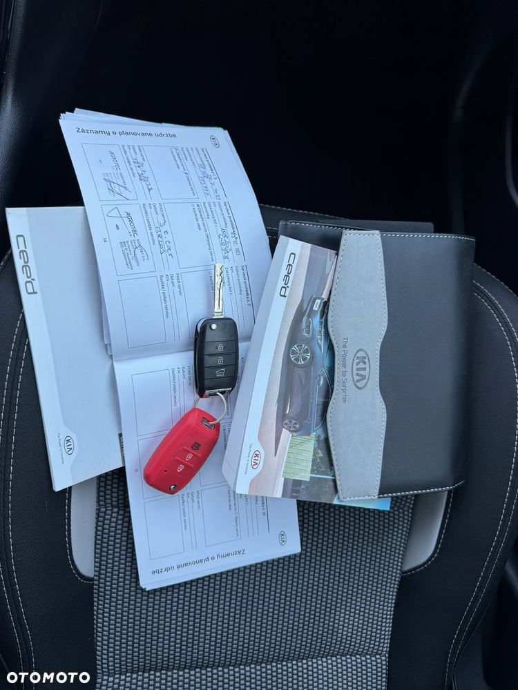 Kia Ceed 1.6 CRDi L Business Line - 15