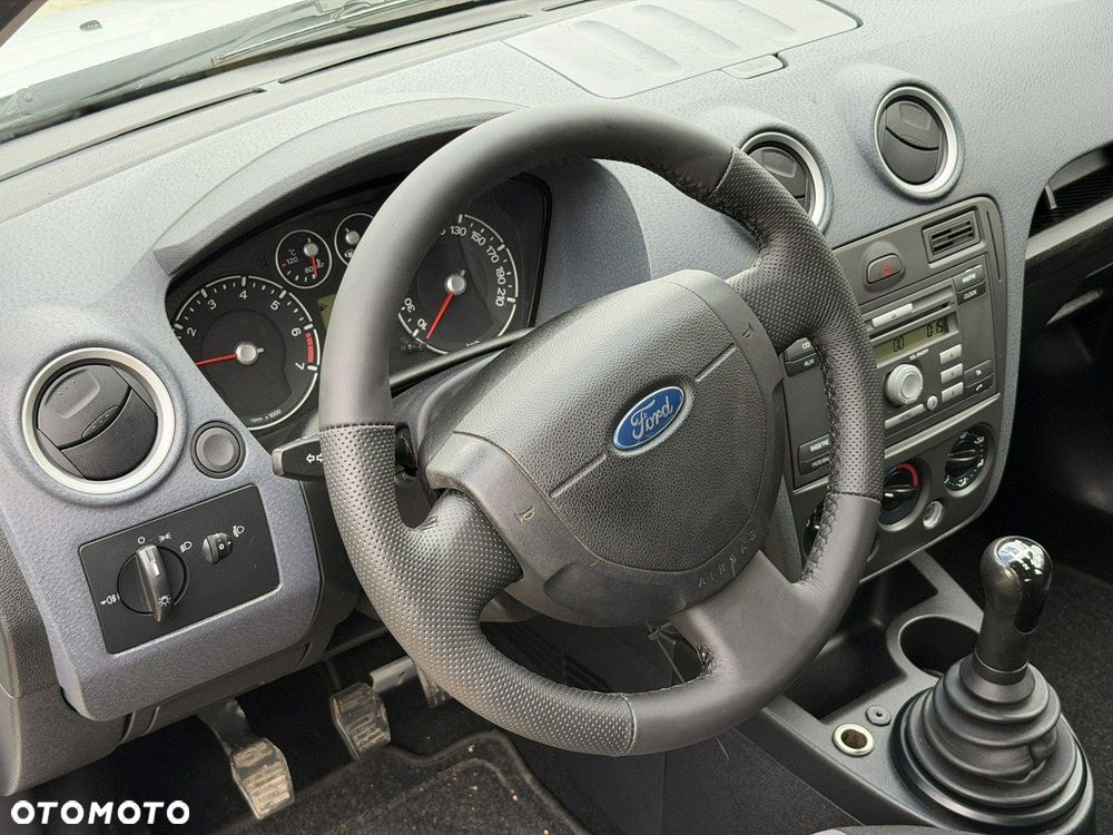 Ford Fusion - 9