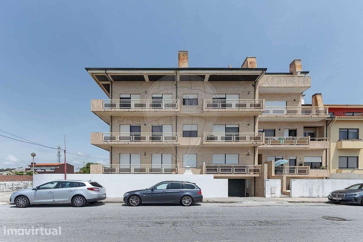 Apartamento T2 para arrendamento - Grande imagem: 2/28