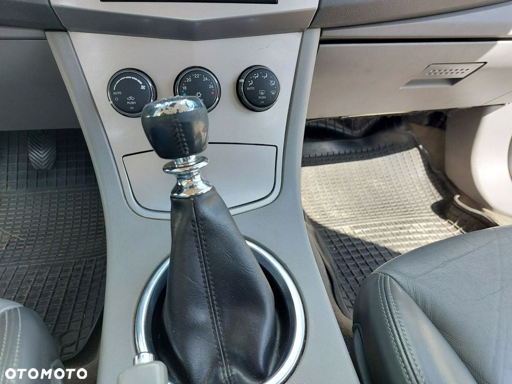 Chrysler Sebring - 24