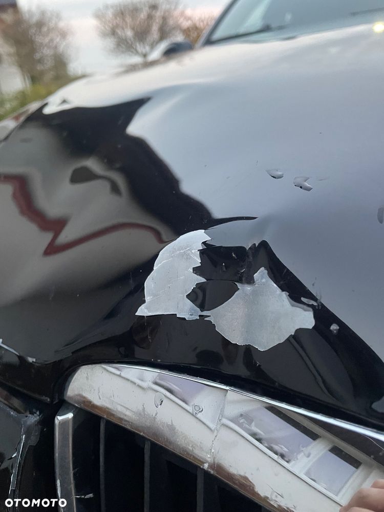 BMW Seria 3 318i Touring - 15