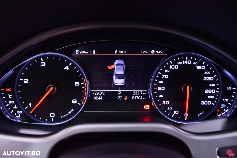 Audi A8 - 10