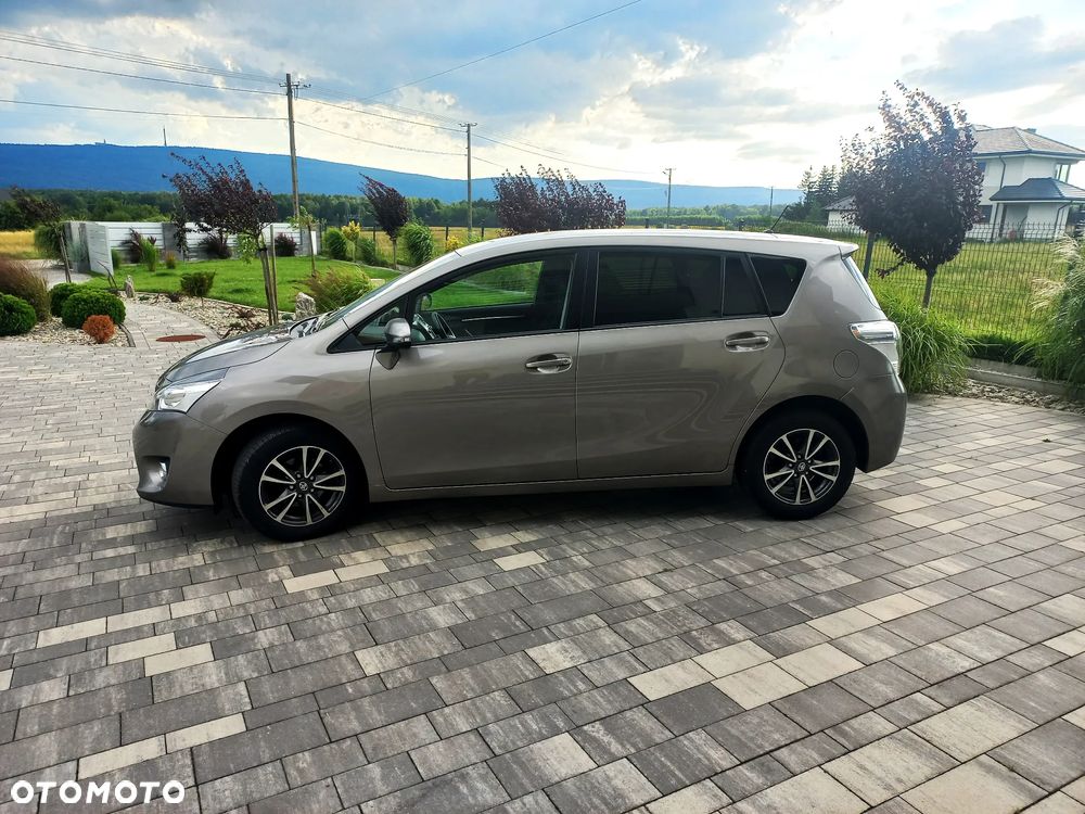 Toyota Verso 1.6 D-4D Premium - 7