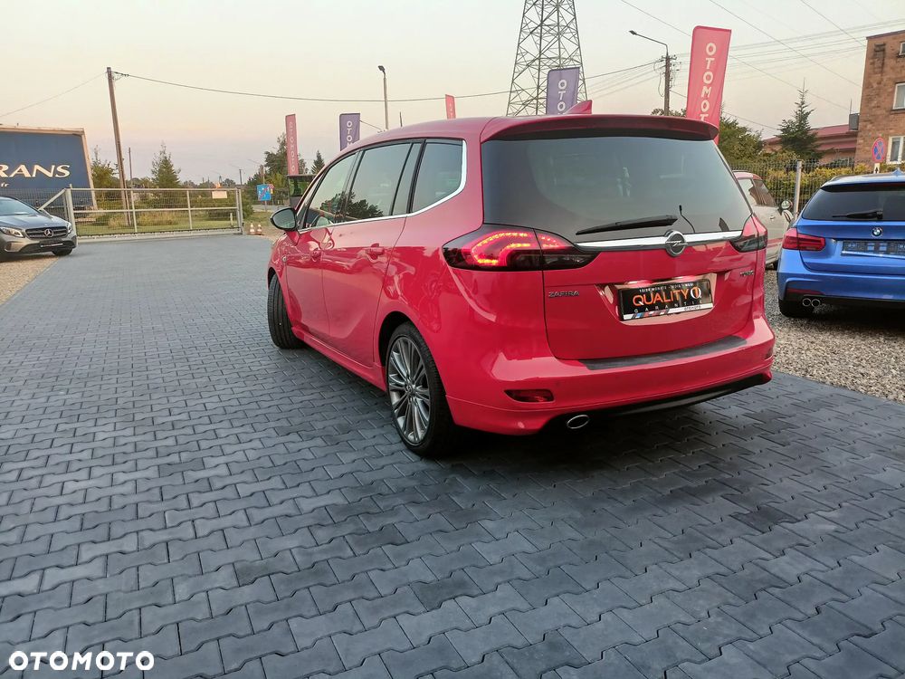 Opel Zafira - 11