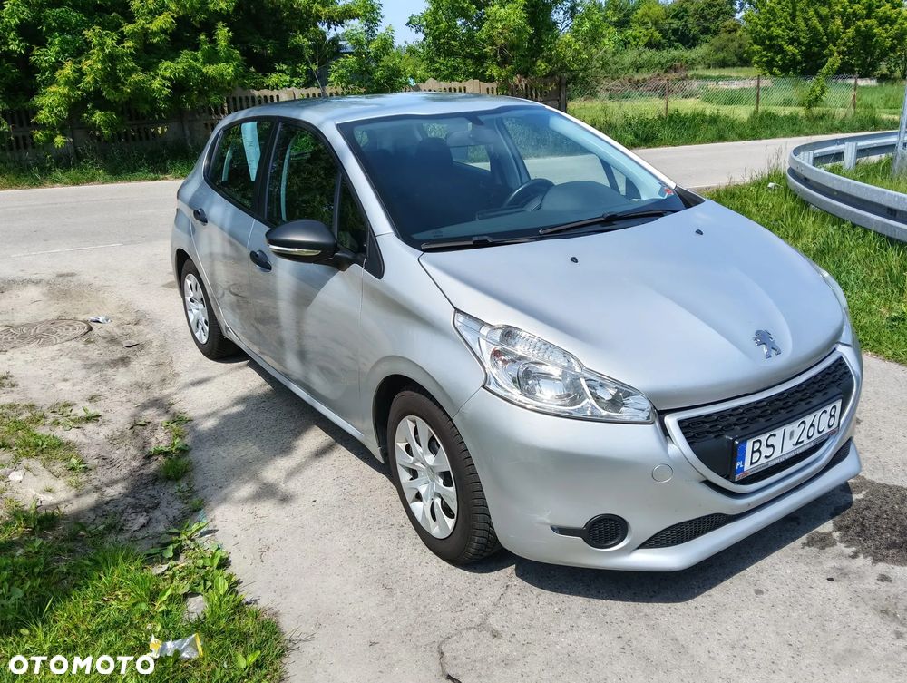 Peugeot 208 - 2