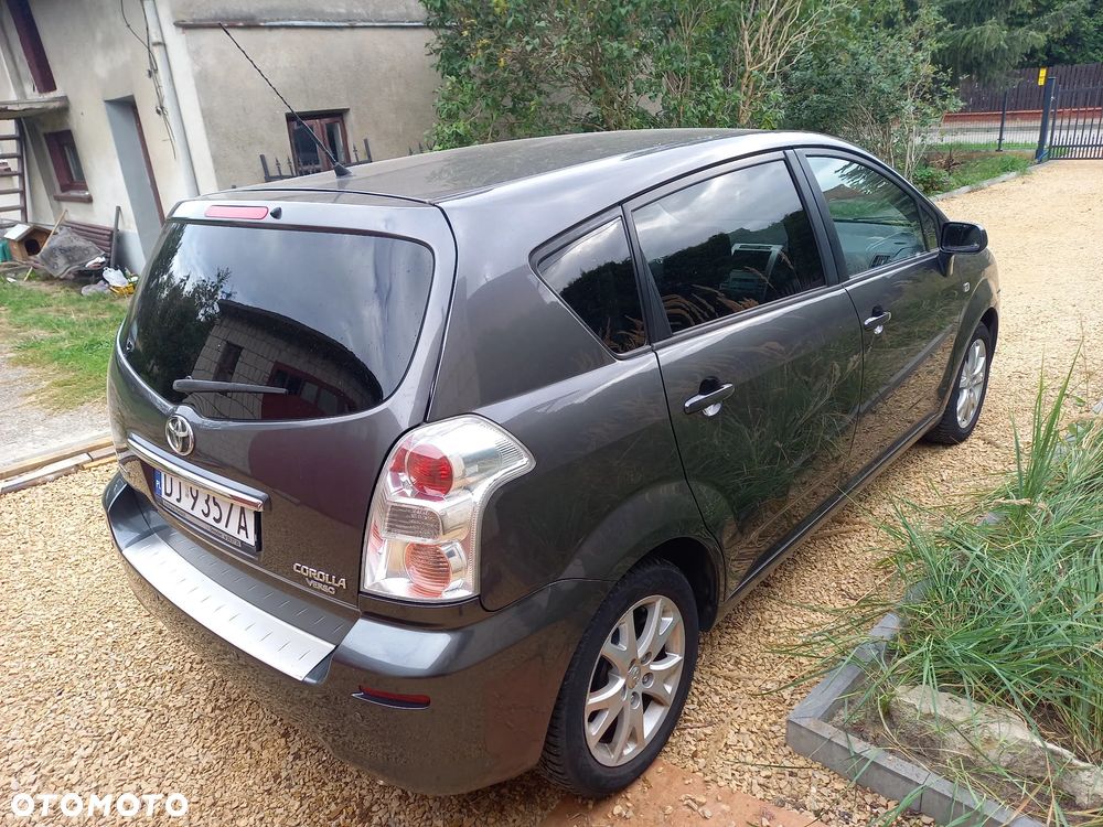 Toyota Corolla Verso 1.8 Sol + 7os - 6
