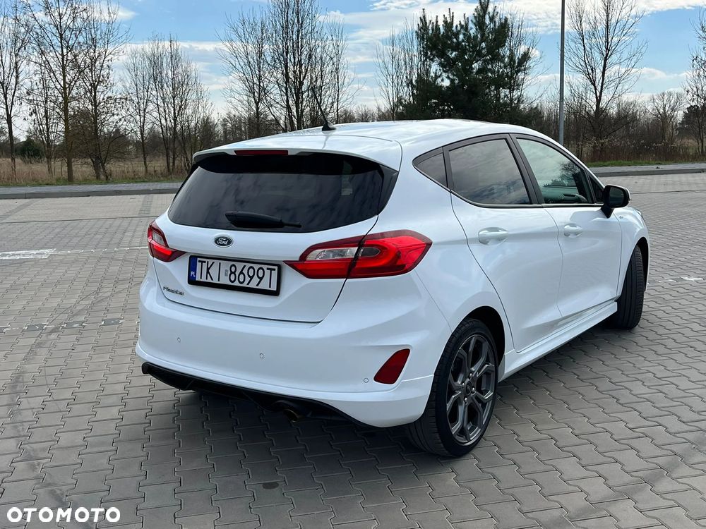 Ford Fiesta 1.0 EcoBoost S&S ST-LINE - 11