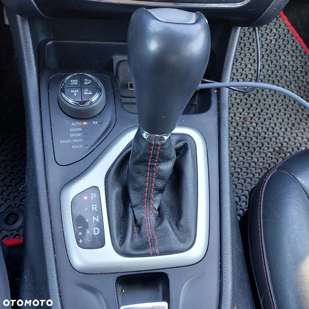 Jeep Cherokee 3.2 V6 Active Drive Lock Trailhawk - 9