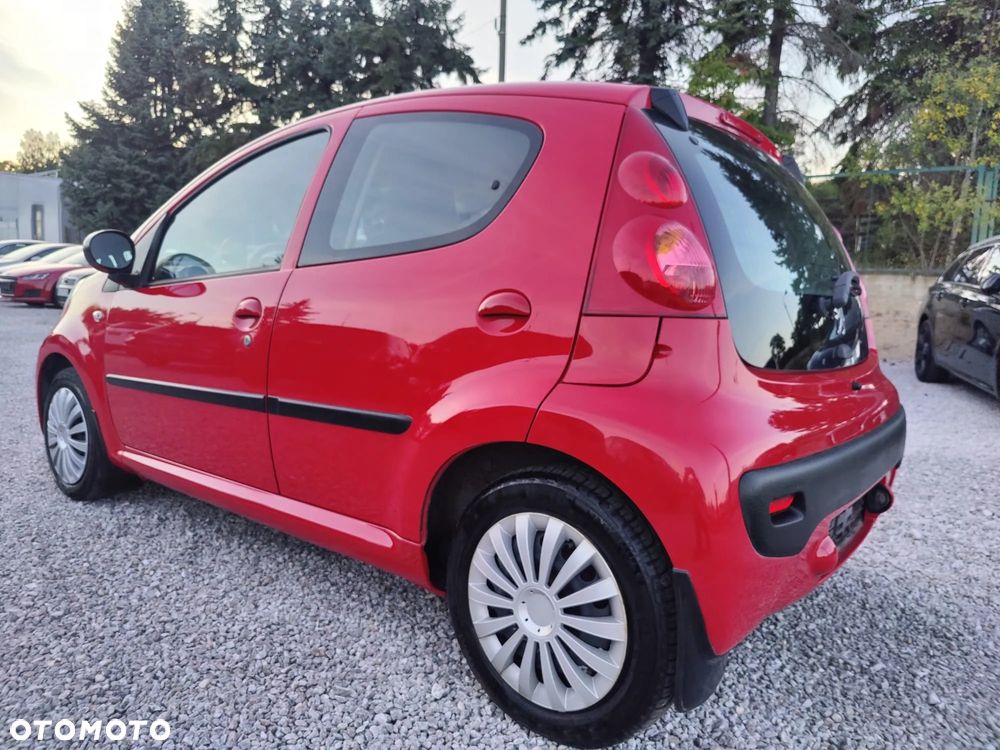 Peugeot 107 - 13