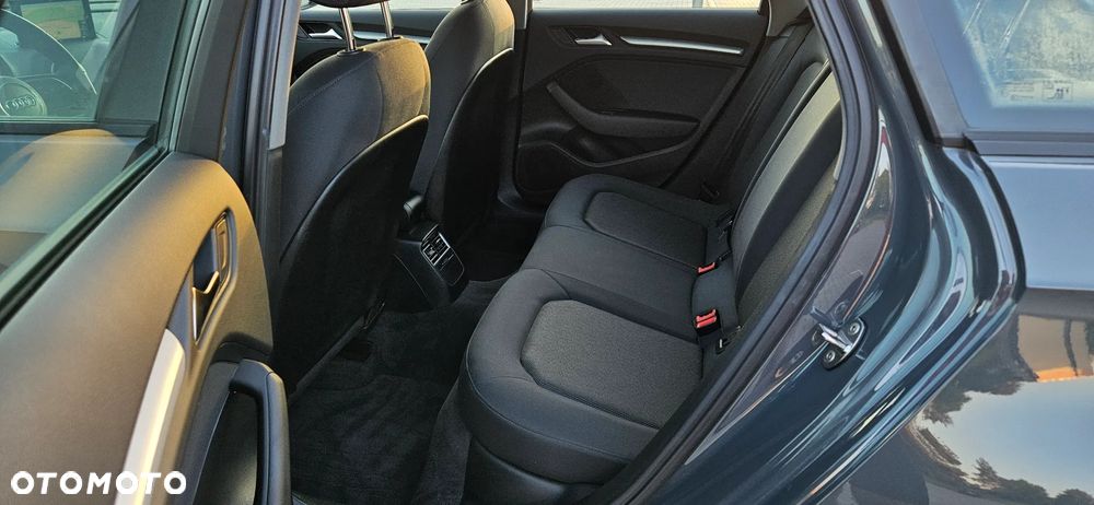 Audi A3 Sportback 30 TDI S tronic sport - 7