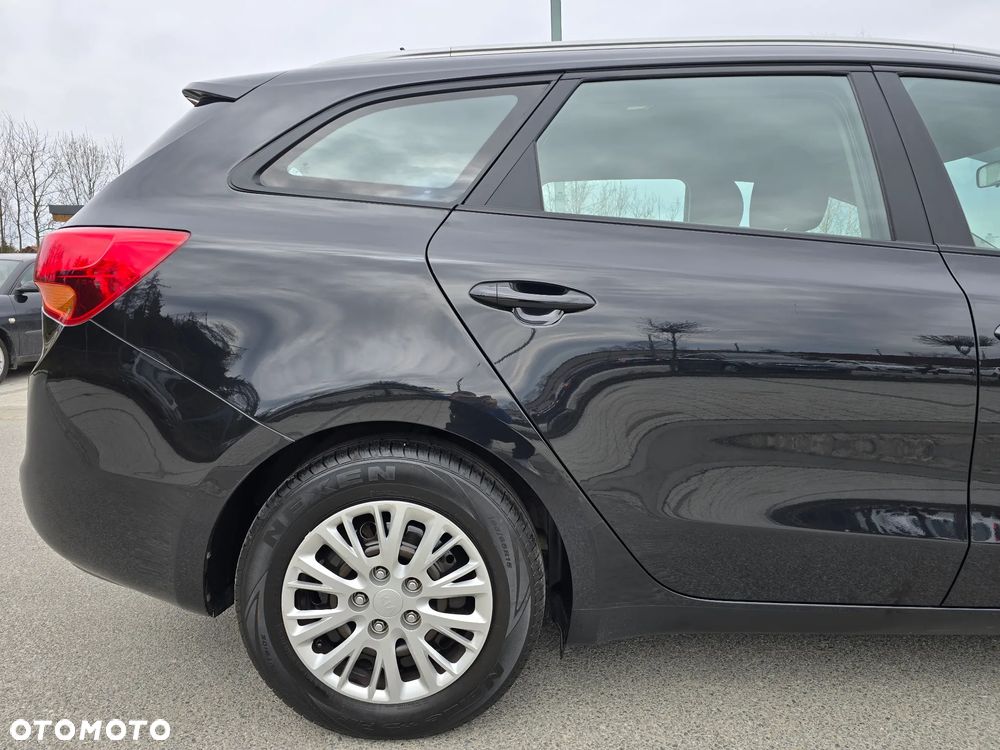 Kia Ceed 1.4 CRDi 90 Vision - 39
