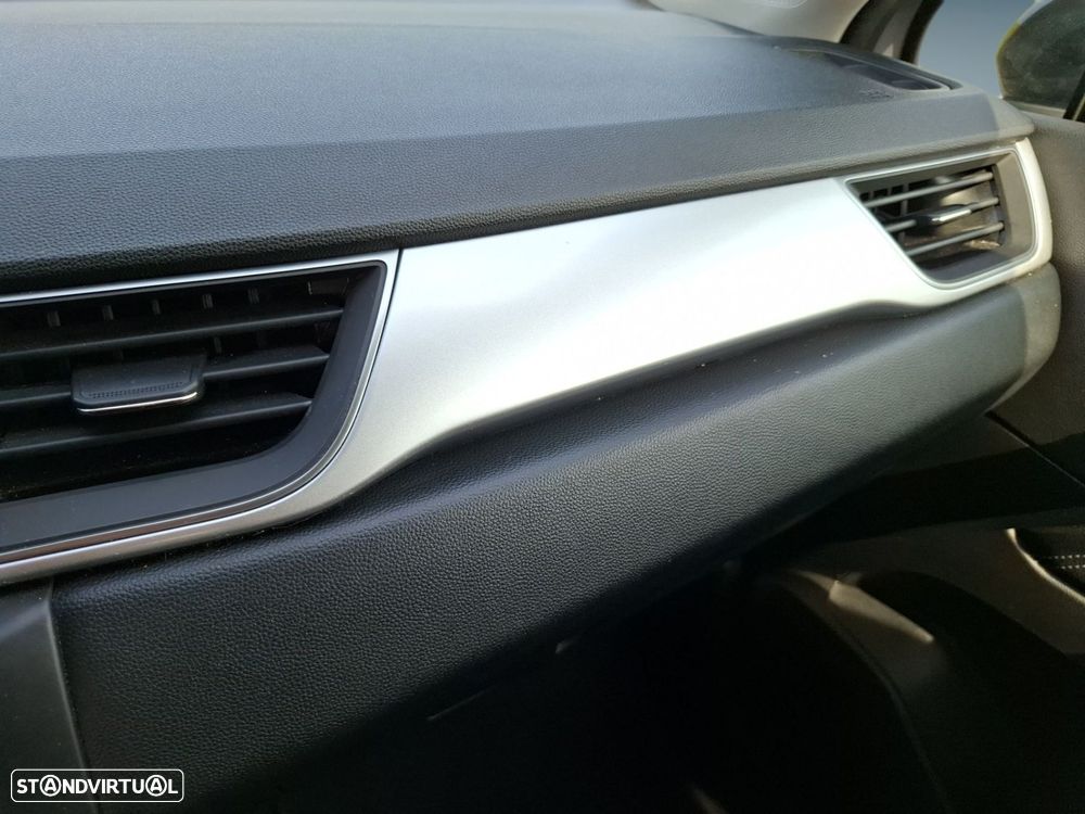 Renault Captur 1.0 TCe Techno Bi-Fuel - 24