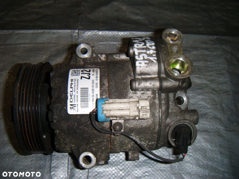 opel astra J 1.7 cdti kompresor- sprężarka klimatyzacji  13250606 - 1