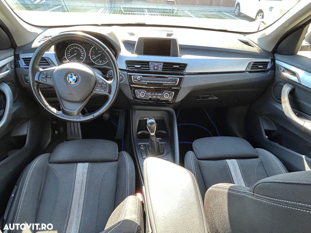 BMW X1 xDrive18d - 6
