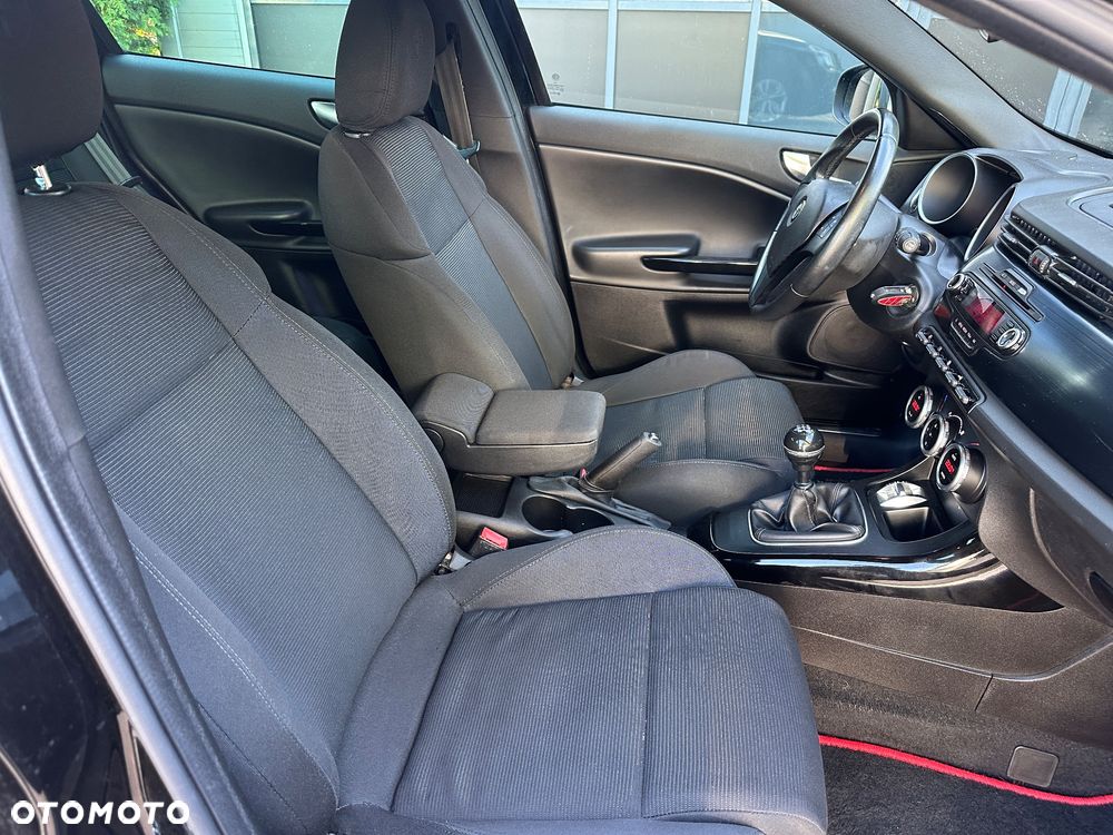 Alfa Romeo Giulietta 1.4 TB 16V Turismo - 7
