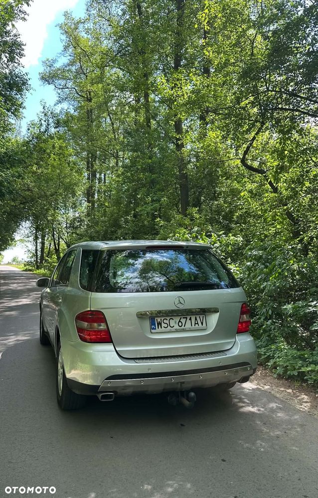 Mercedes-Benz ML - 4