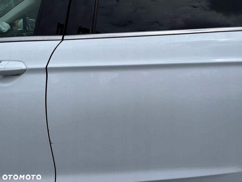 ford mondeo mk5 V 2015r kombi drzwi lewe tył tylne kod lakieru - ID - 3