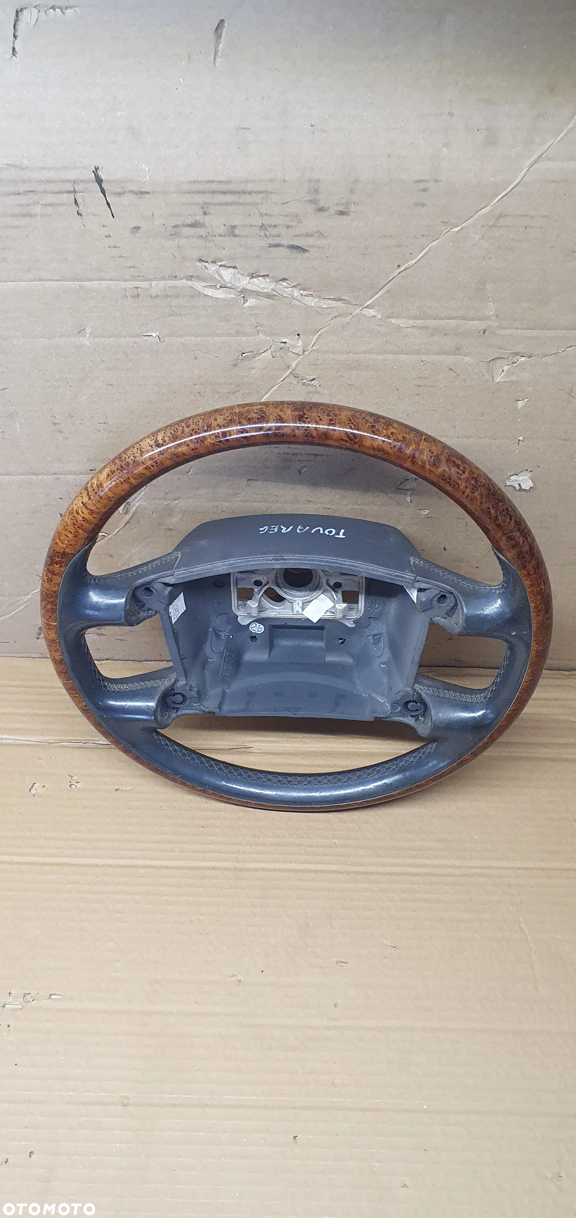 Kierownica czteroramienna drewniana drewno VW Touareg 7L6419091M - 2