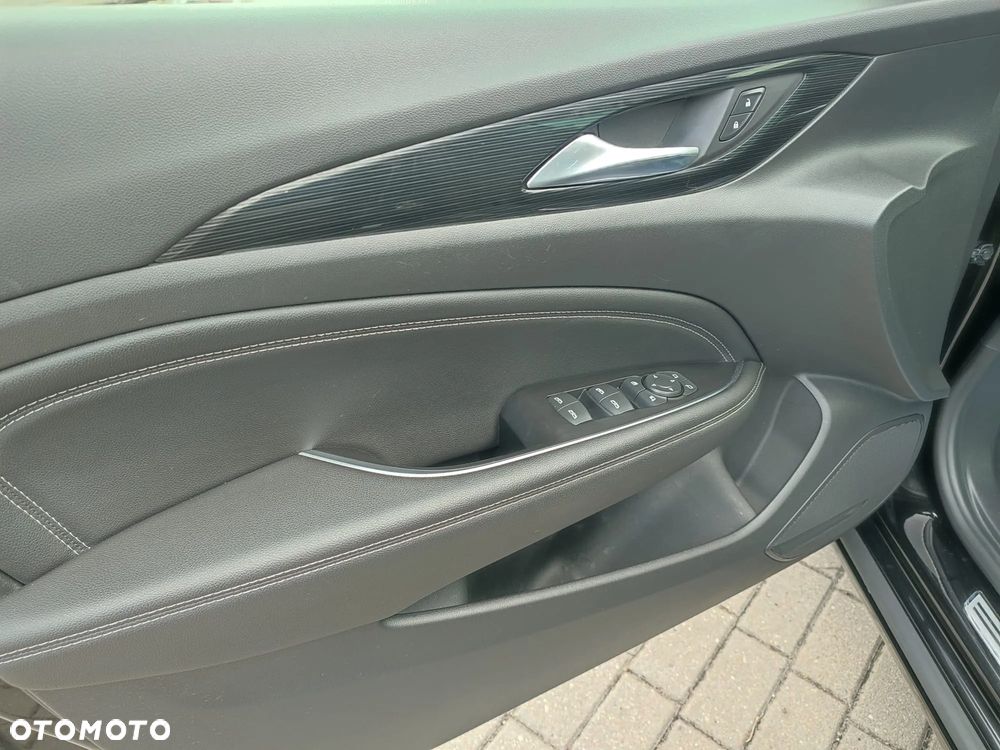 Opel Insignia 1.6 CDTI Innovation - 40
