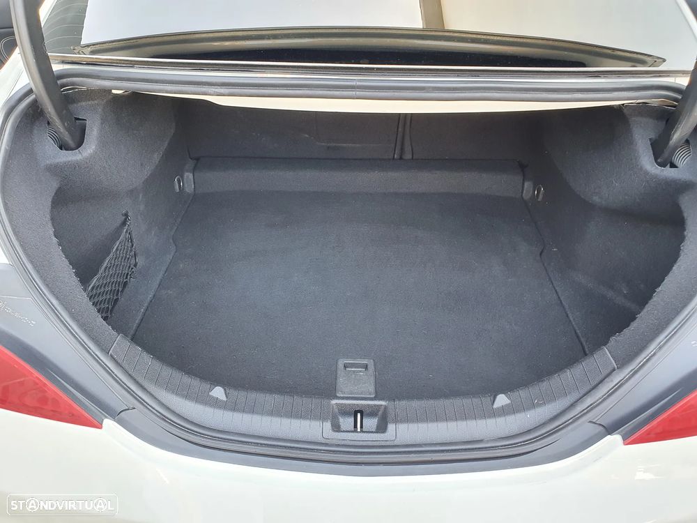 Mercedes-Benz CLA 200 CDi Urban - 15
