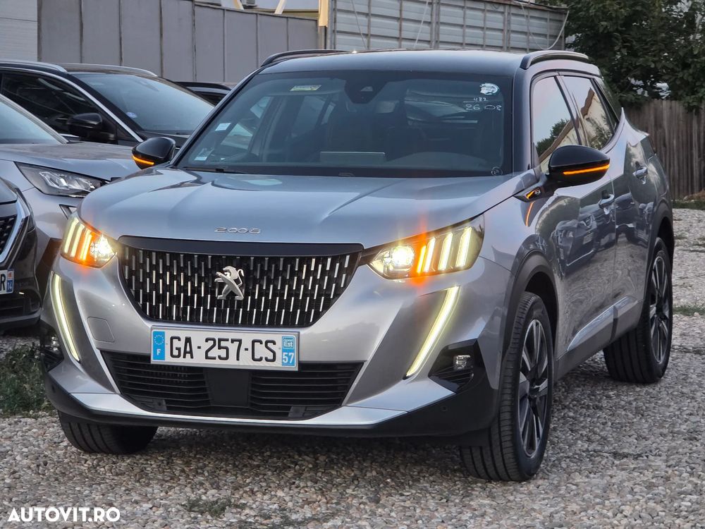 Peugeot 2008 PureTech 155 EAT8 GT - 5