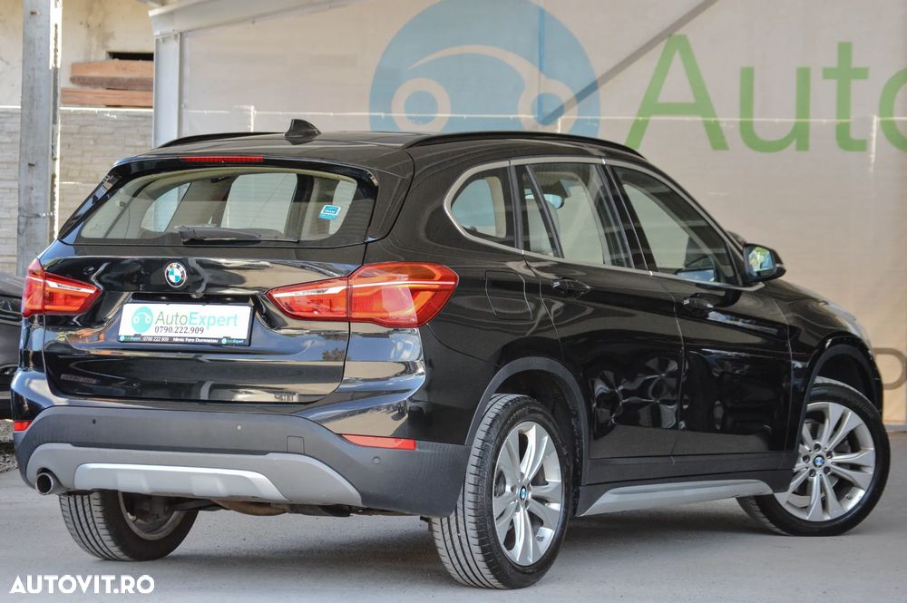 BMW X1 xDrive18d Aut. Sport Line - 17