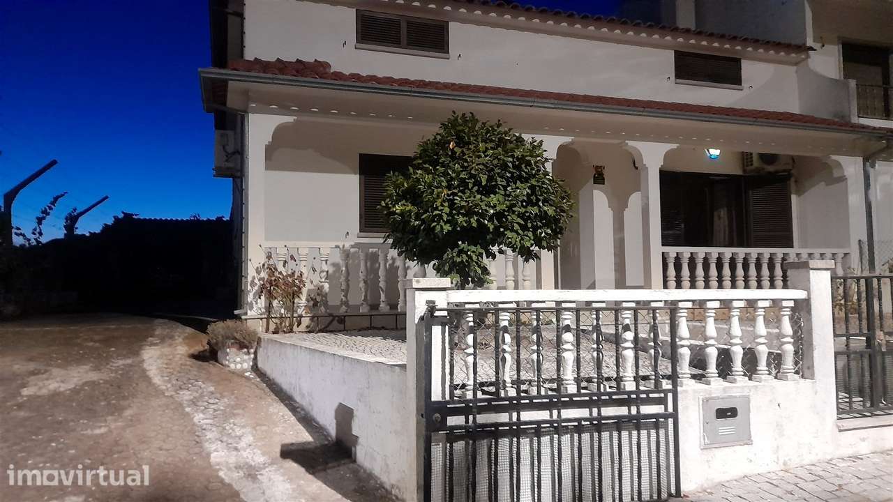 Moradia em Banda T4 Venda em Idanha-a-Nova e Alcafozes,Idanha-a-Nova - Grande imagem: 2/46