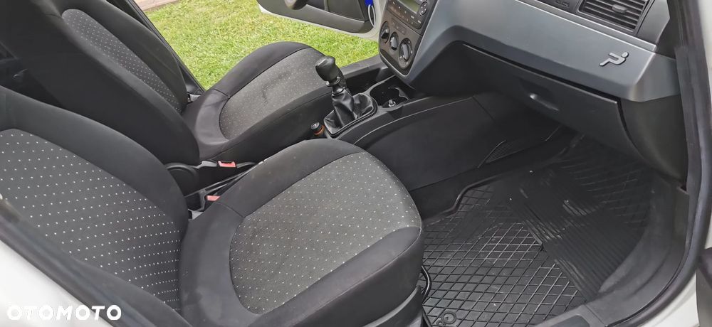 Fiat Grande Punto 1.2 8V 360 - 6