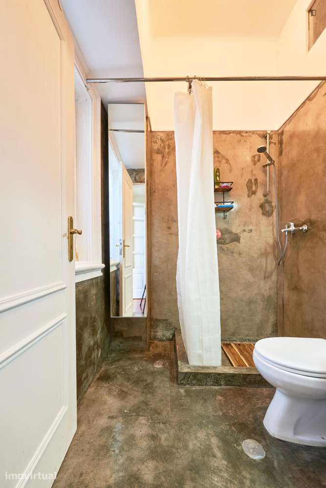 Quarto - localizado em Entrecampos Lisbon - Grande imagem: 3/57