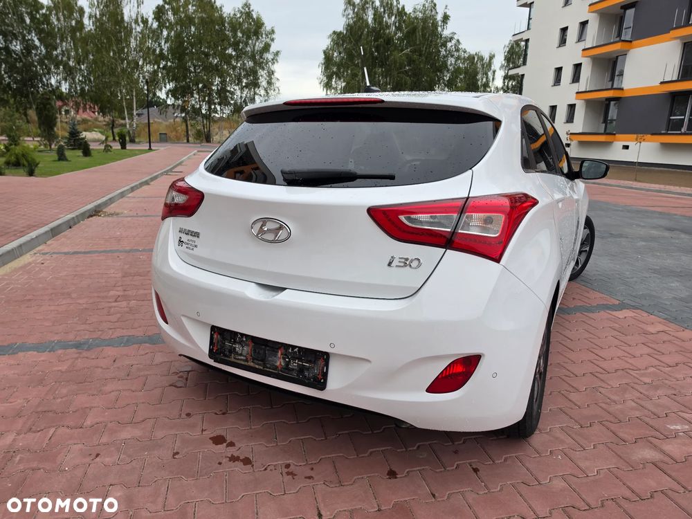 Hyundai i30 1.6 GDI BlueDrive Premium - 17