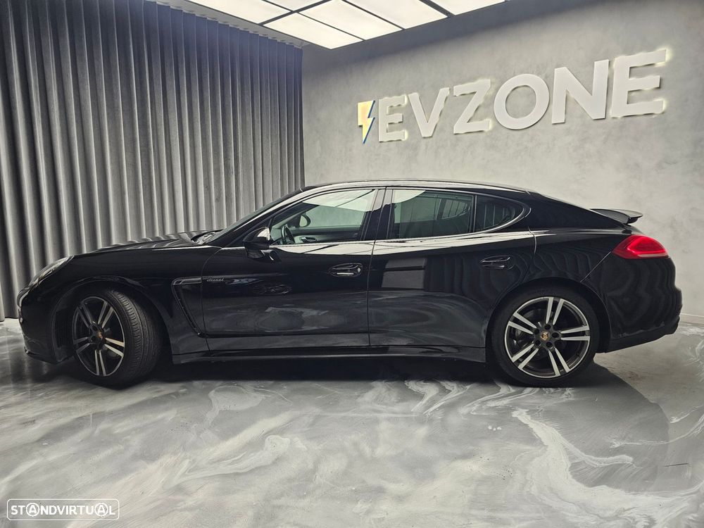 Porsche Panamera Platinum Edition - 4