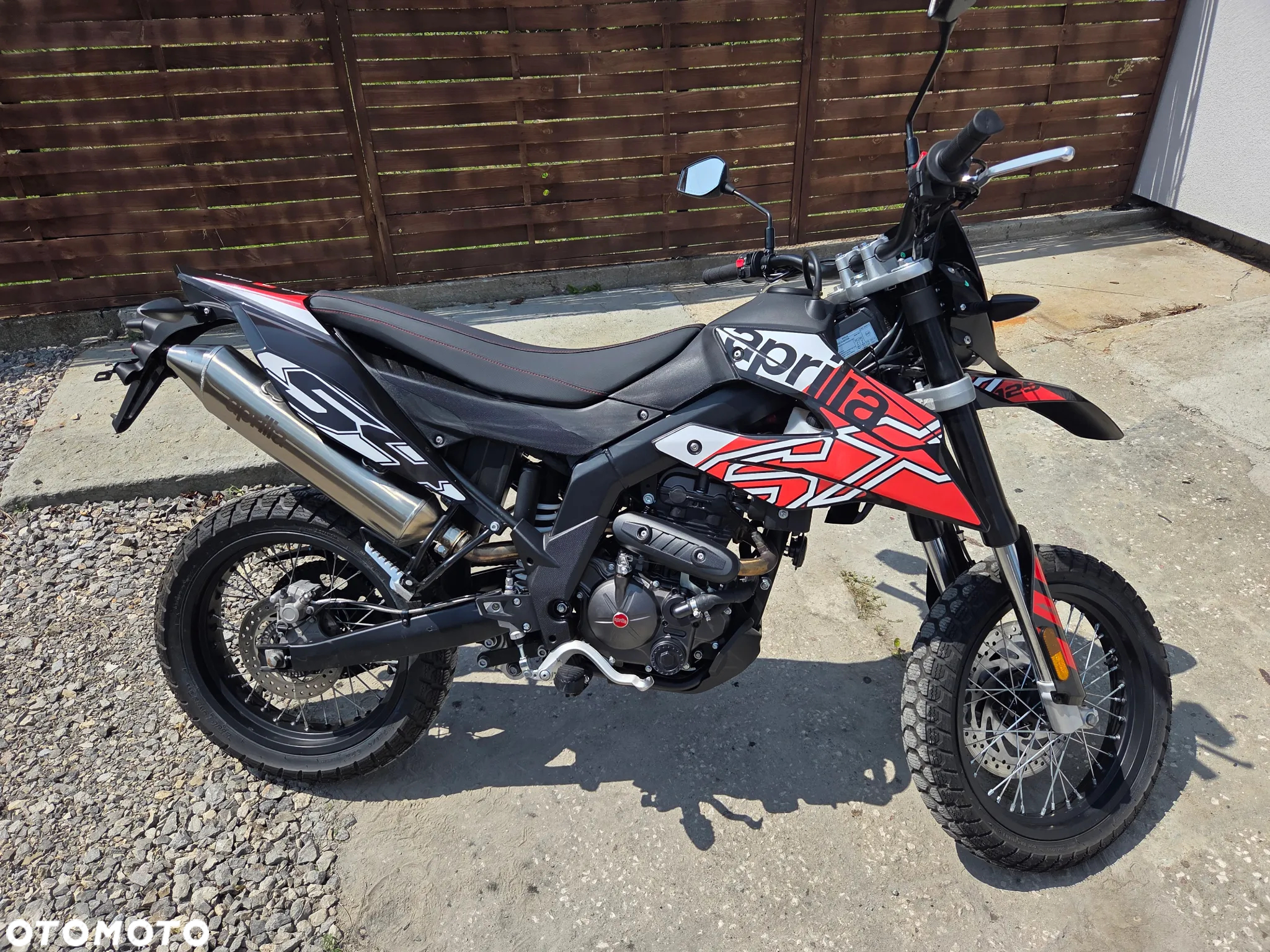 Aprilia SX - 25