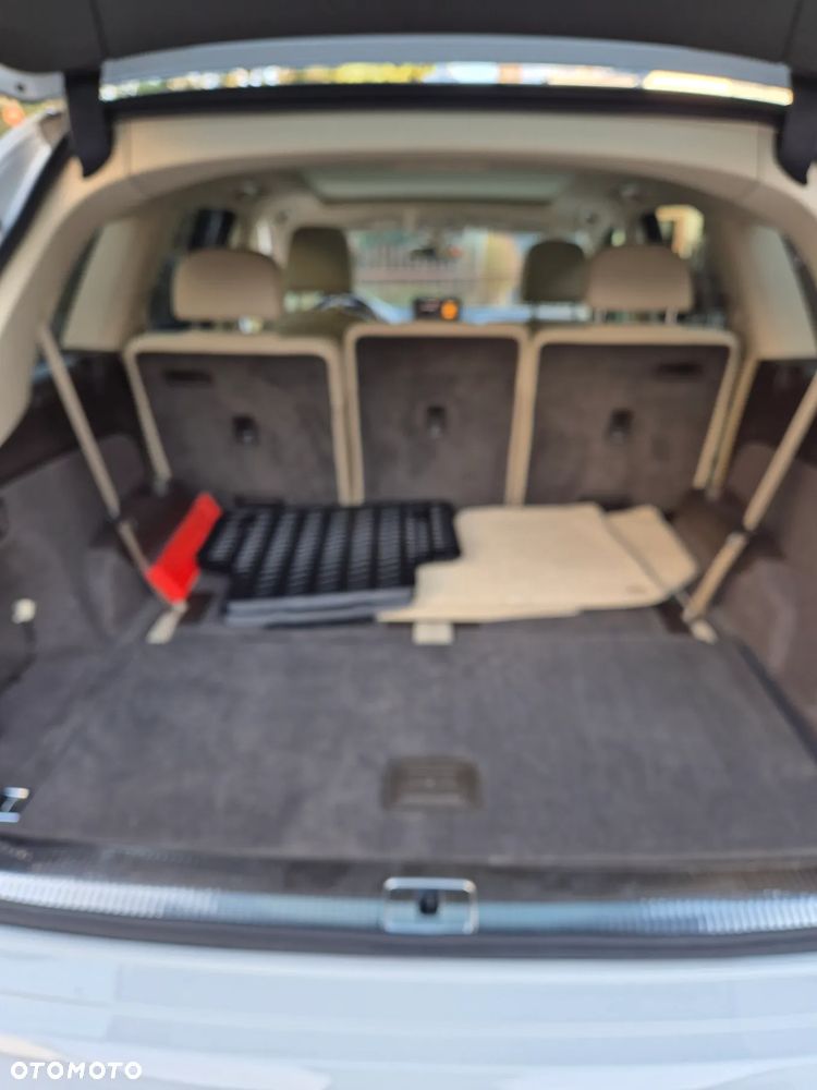 Audi Q7 - 13