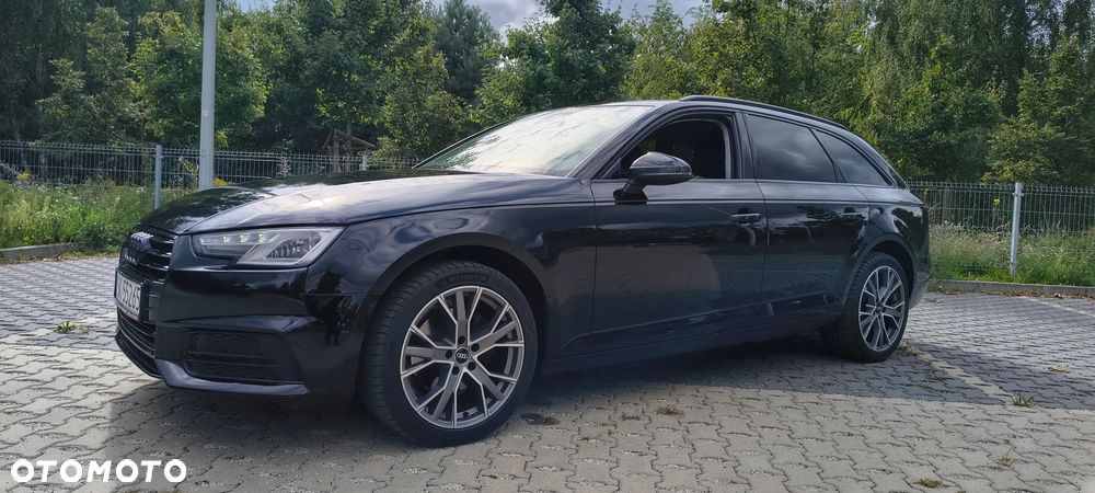 Audi A4 Avant - 10