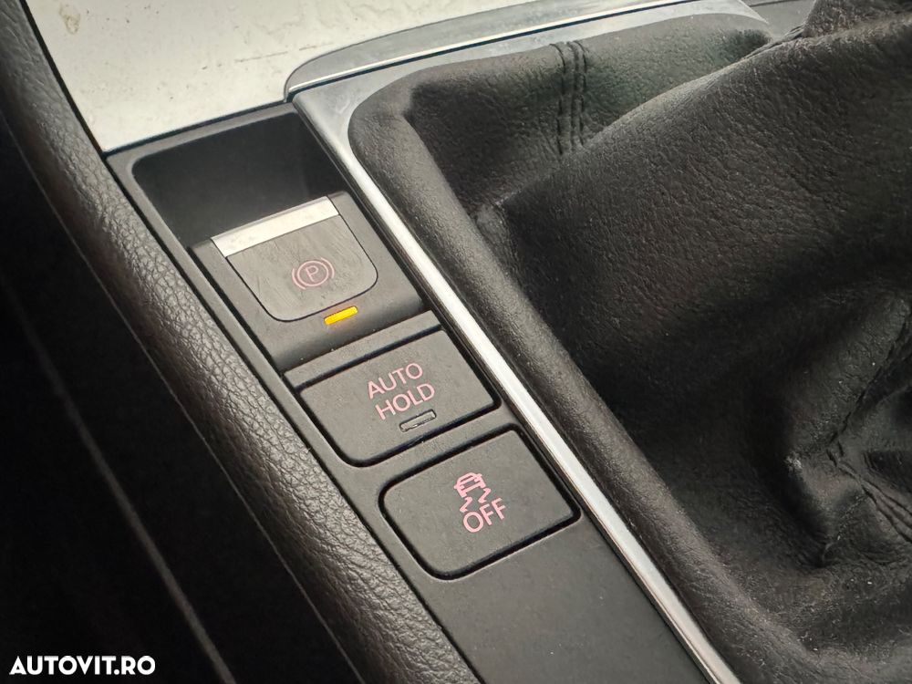 Volkswagen Passat 2.0 Blue TDI SCR Comfortline - 22