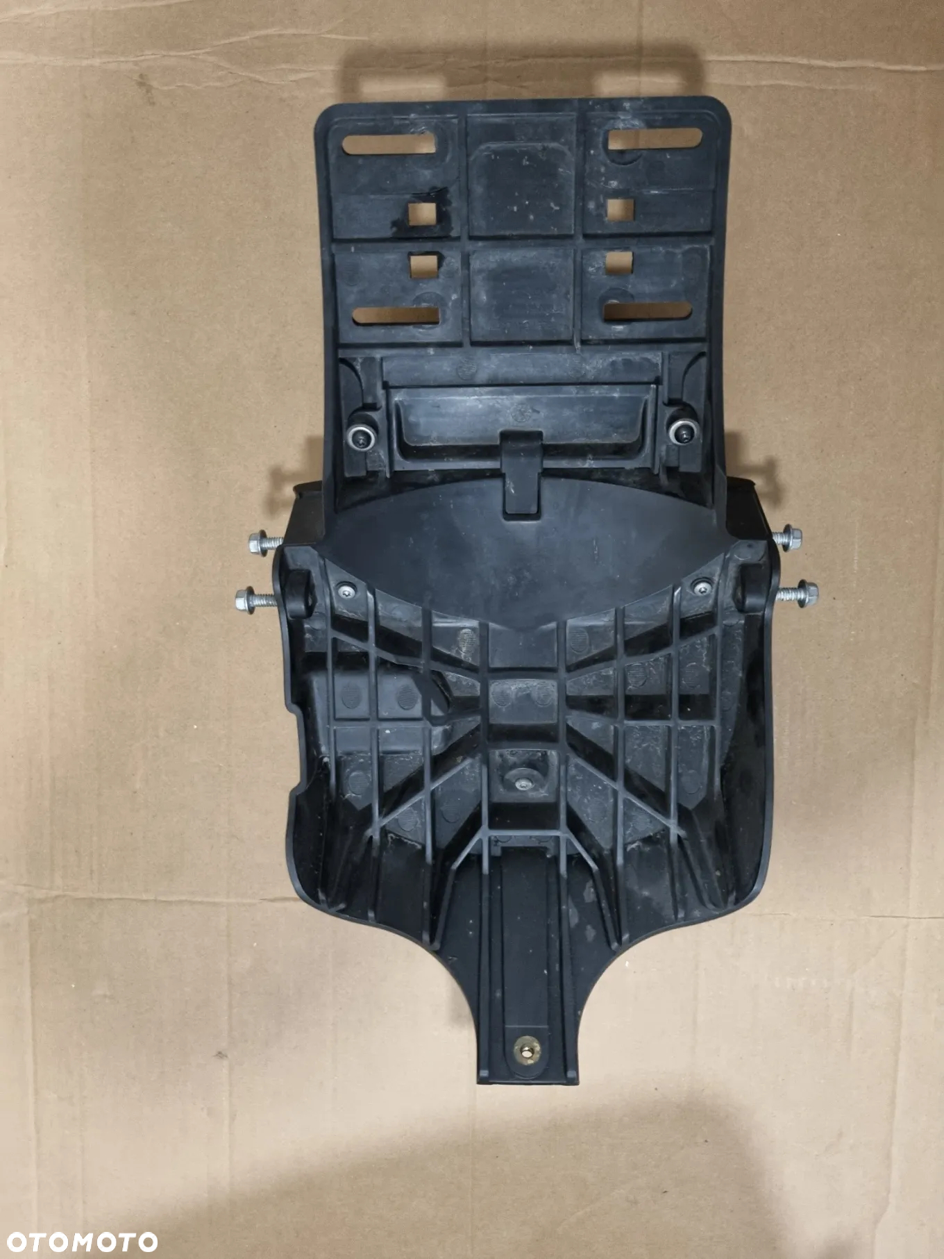 Harley Davidson Dyna Fat Bob lampa tył tylna 67900172 - 2