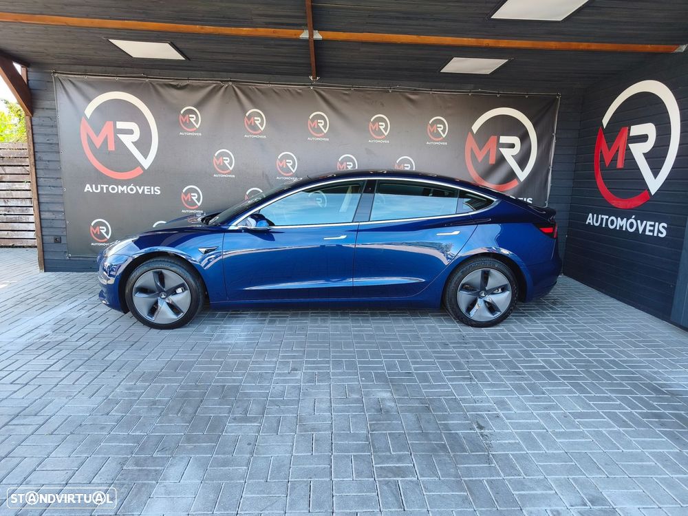 Tesla Model 3 - 6