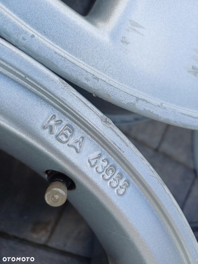 FELGI ALUMINIOWE CMS BMW R16 5X120 ET15 72,6 mm NR31 - 7