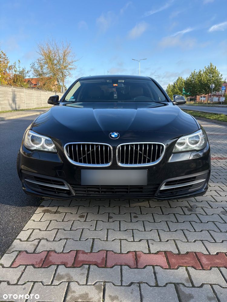 BMW Seria 5 2015 photo 2