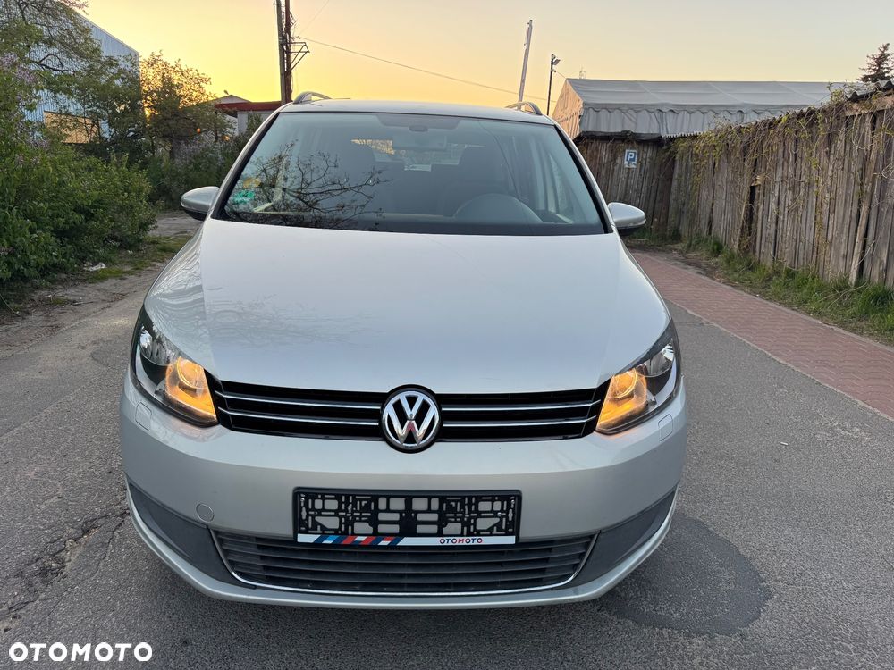 Volkswagen Touran 1.6 TDI DPF BlueMotion Technology Highline - 8