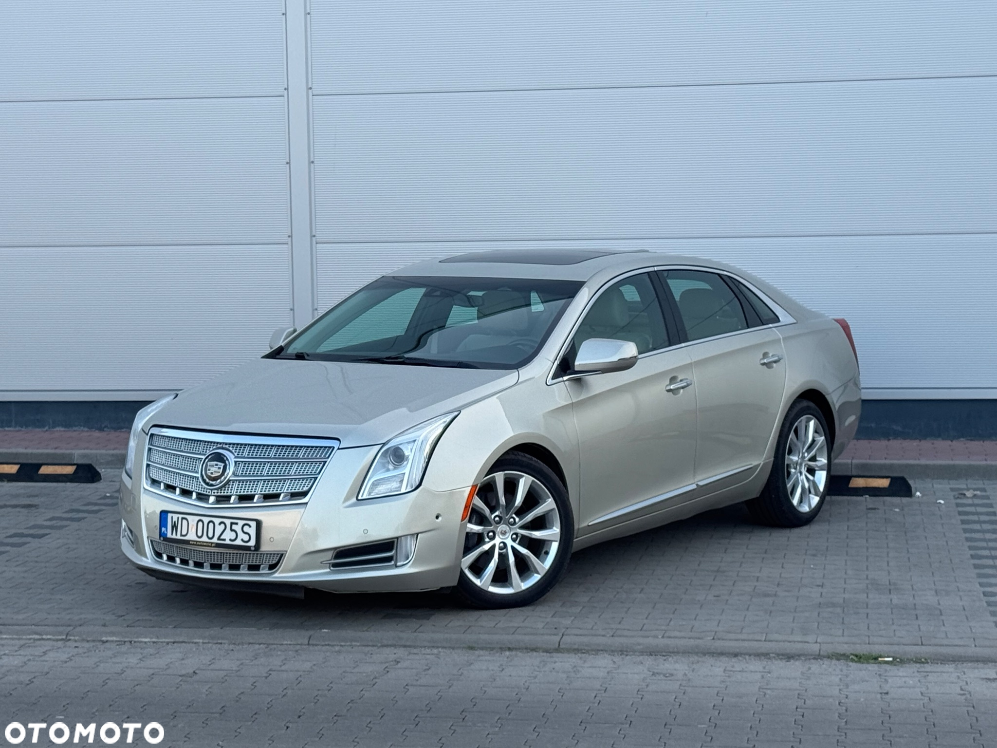 Cadillac XTS - 18