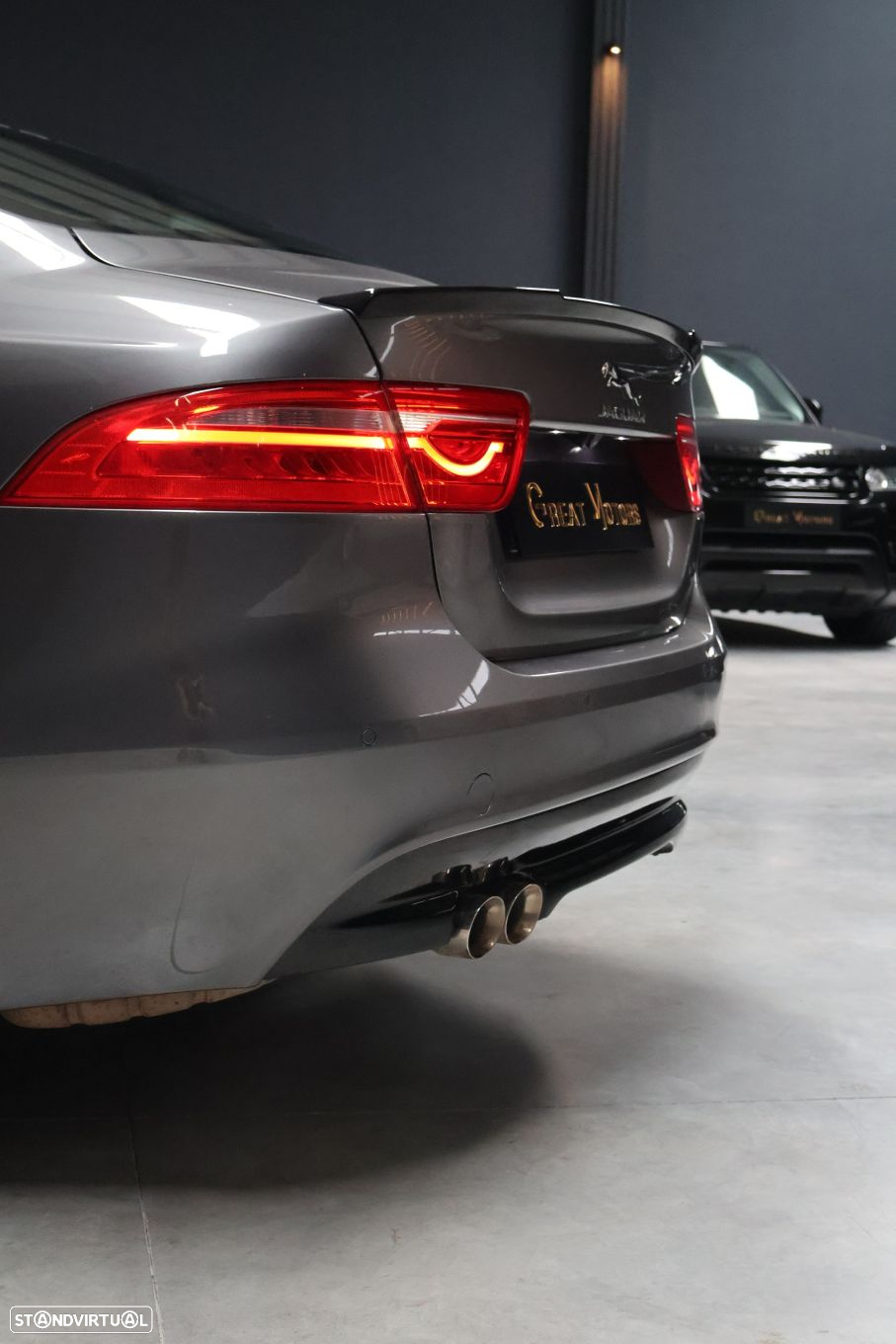 Jaguar XE 2.0 D Prestige Aut. - 16