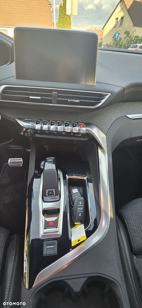 Peugeot 3008 THP 165 EAT6 Stop & Start Allure - 19