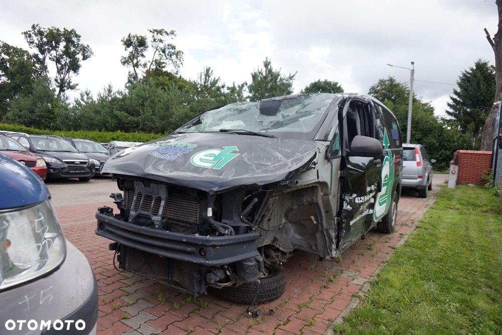MERCEDES VITO VIANO W447 LONG 2015 9197 1.6 CDI OM622951  R9M502 0KM 700730  CZARNY na części - 1