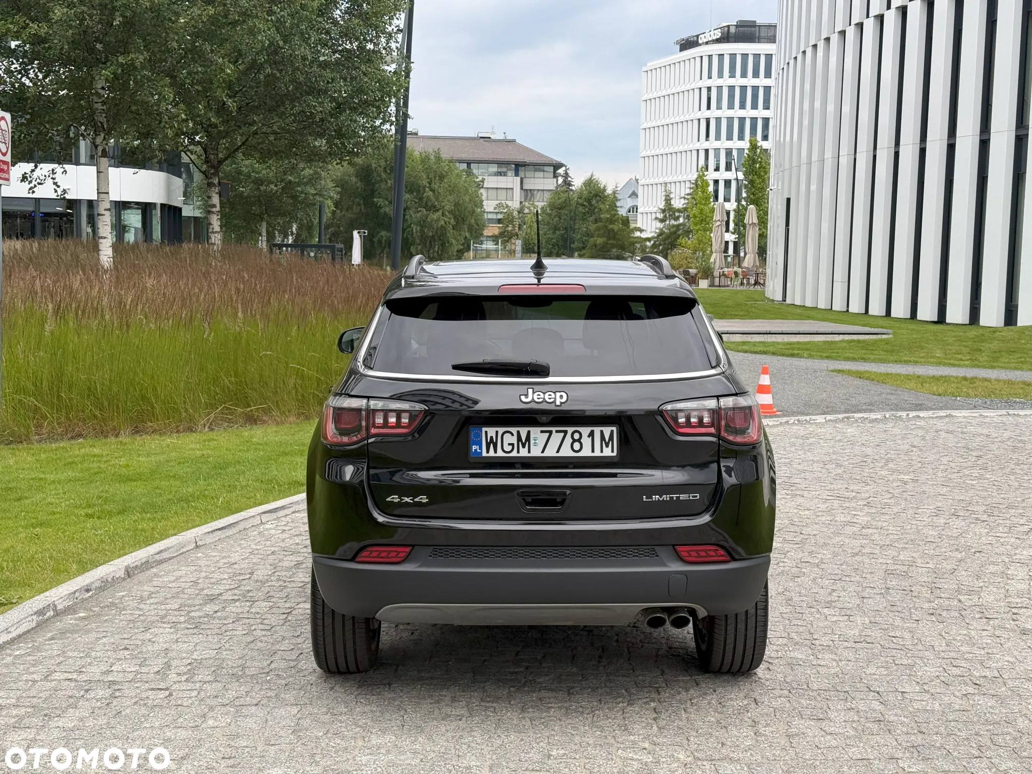 Jeep Compass - 9