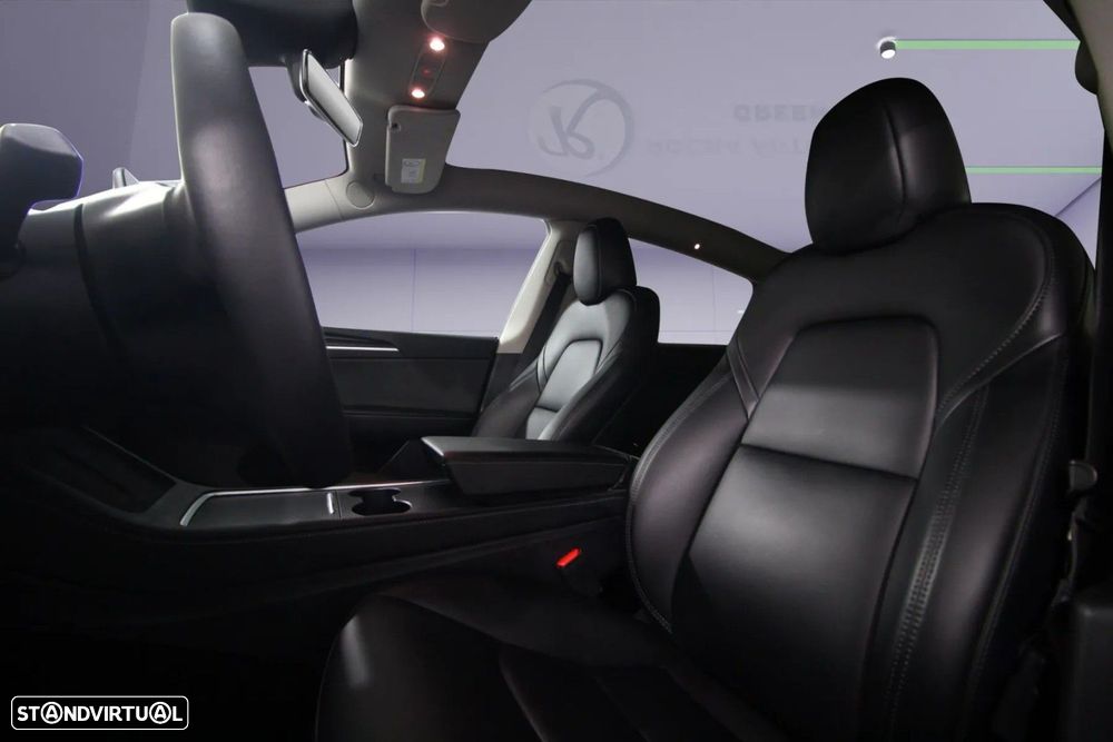 Tesla Model Y Standard - 7