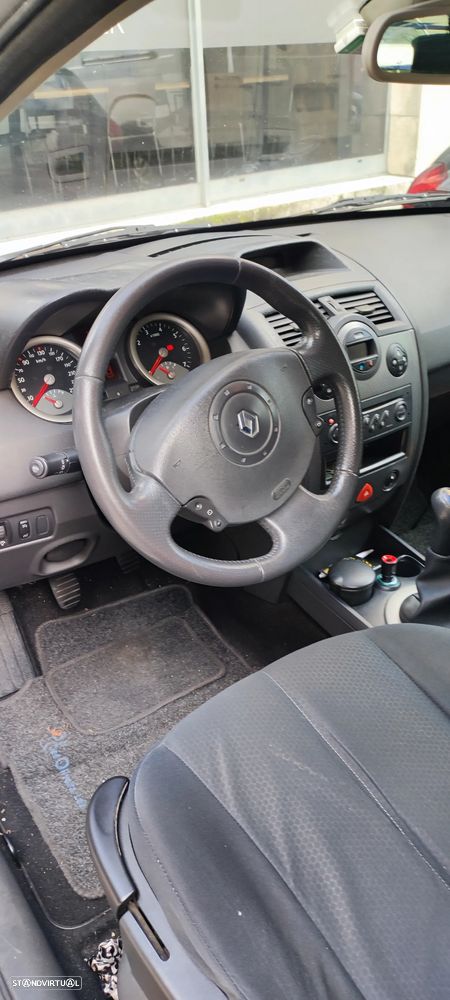 Renault Mégane Break 1.5 dCi Dynamique - 11