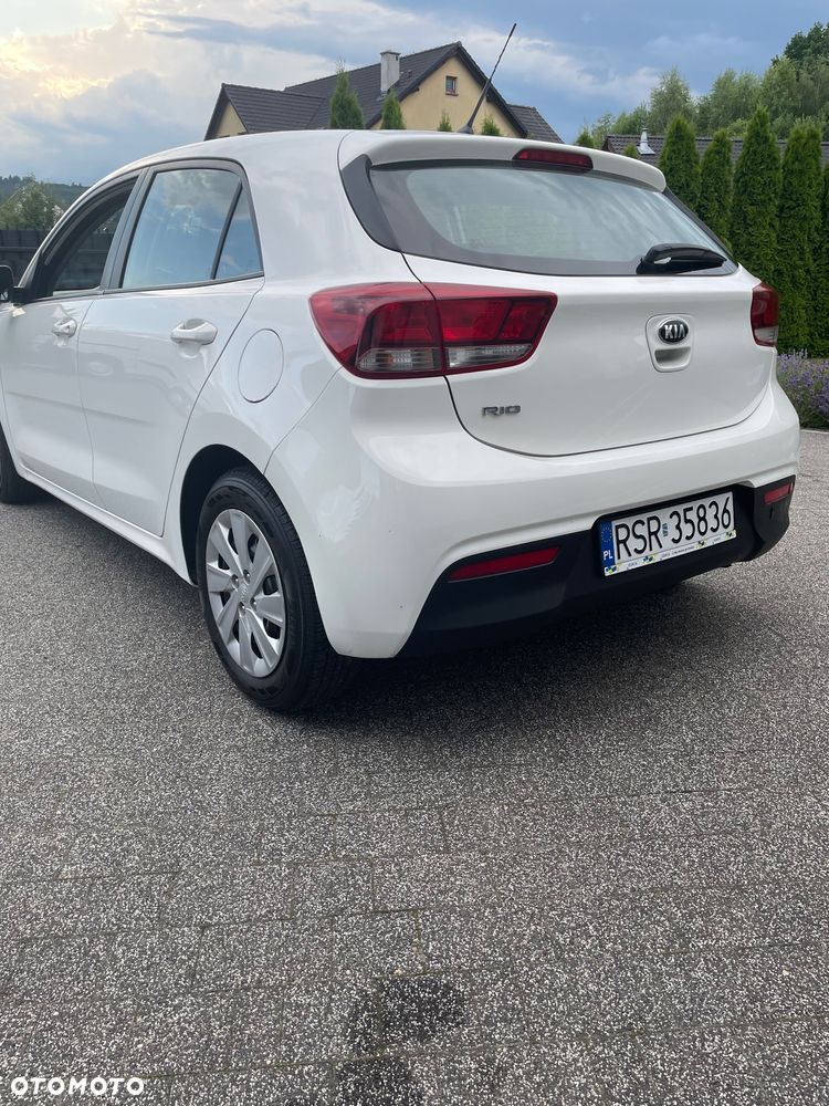 Kia Rio 1.2 Attract - 8